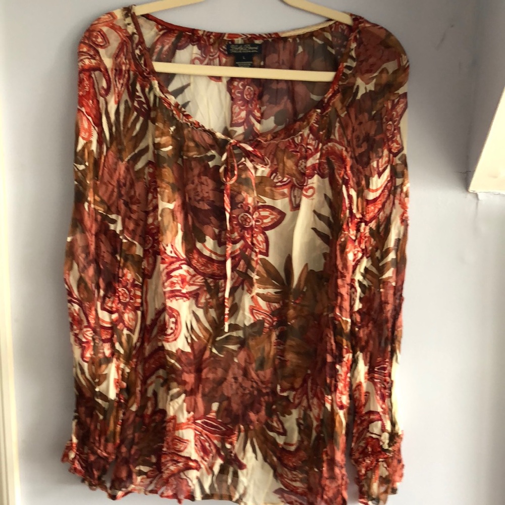 Lucky blouse size lg
